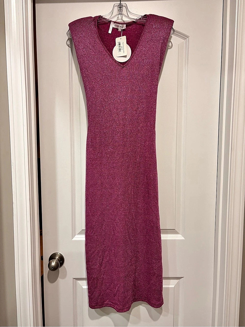Available Pippa Sleeveless Midi Sleeveless Midi Dress in Pink Size Large NWT